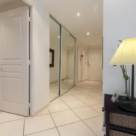Centre 2mins From Stunning 3-bed カンヌ